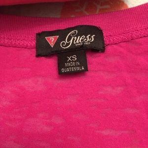 Guess tee